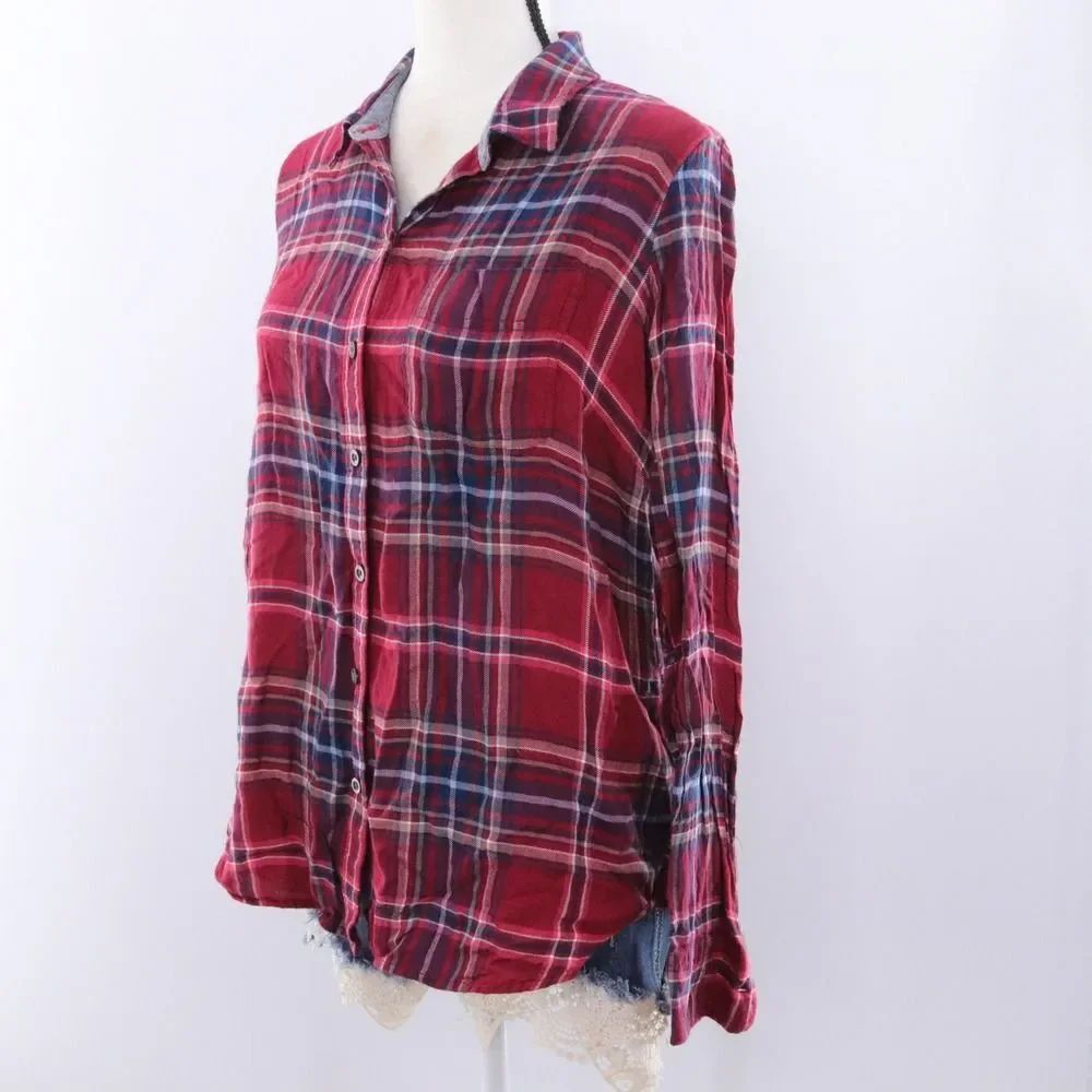 Lucky Brand Women's Red Plaid Long Sleeve Button Up Shirt‎ Medium Modal Casual